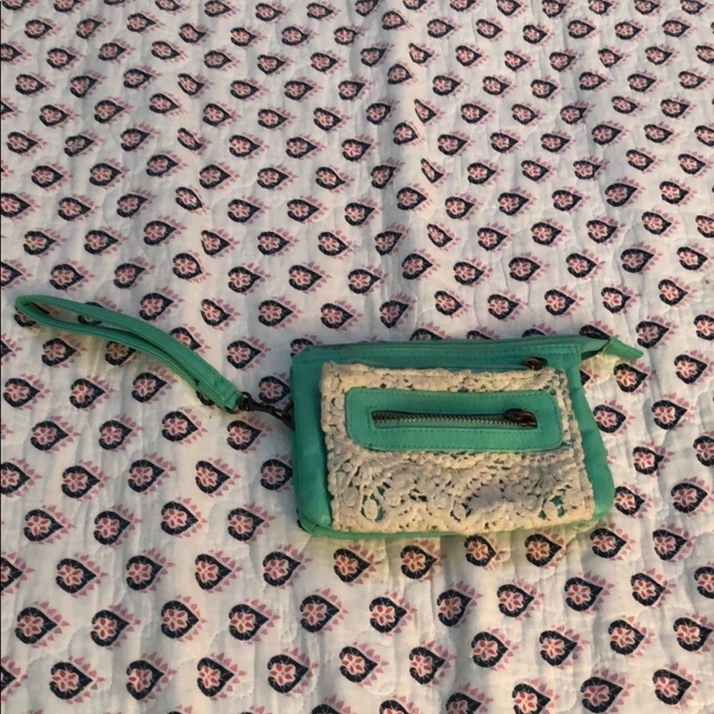 wristlet